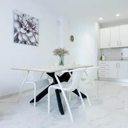 2 Moderno Edificio Emilia Lejlighed